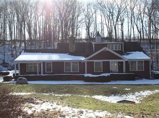 221 Two Mile Run Rd, Ligonier, PA 15658