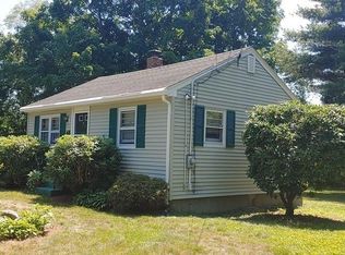 68 Prospect St, Rutland, MA 01543