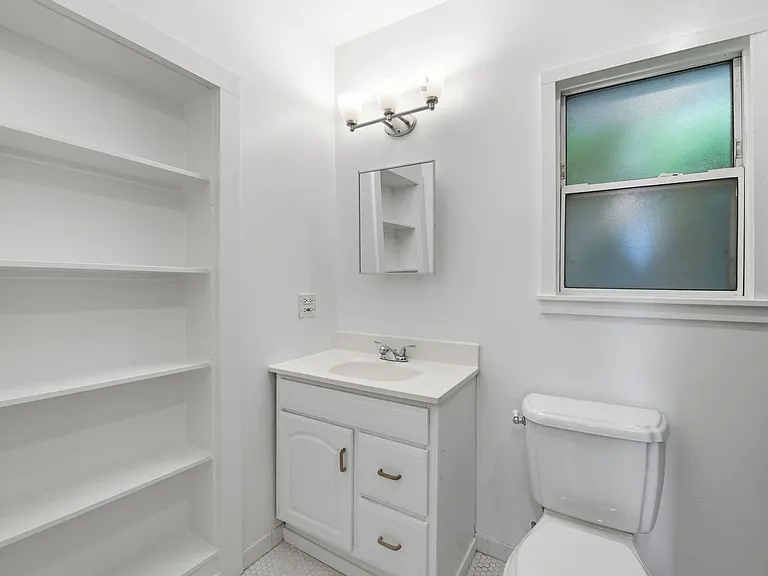 3553 Mission St #C — Photo 12