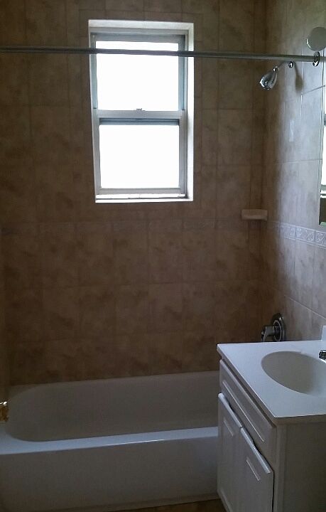 2nd image of 49 Nixon Ct APT 3B