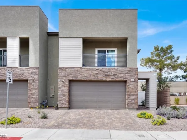 315 Owens Peak Dr, Henderson, NV 89015