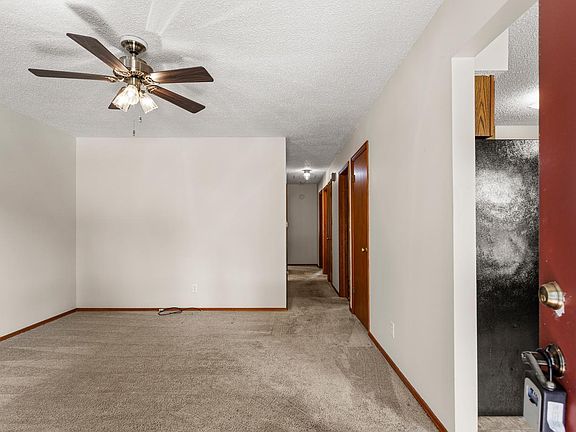 4th image of 3008 Ladue Dr