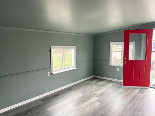 1248 E Philadelphia Ave, Gilbertsville, PA 19525