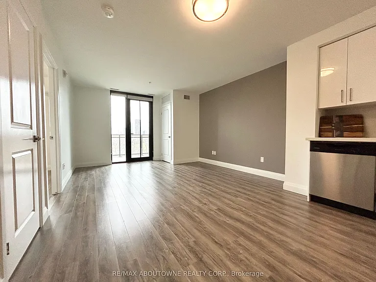 460 C Belmont Ave W #607 — Photo 9