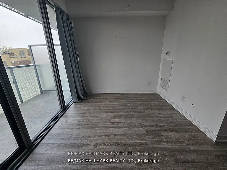 50 Charles St E #2202 — Photo 2