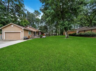 11307 Burning Tree Dr, Montgomery, TX 77356