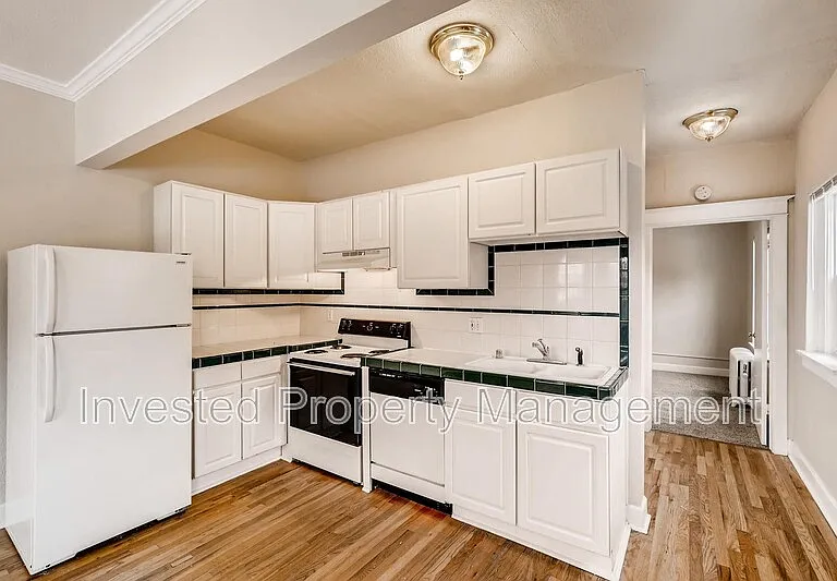 1341 N Washington St #10 — Photo 4