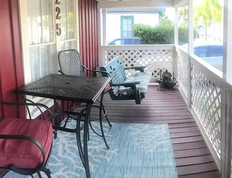 225 Sullivan St — Photo 2