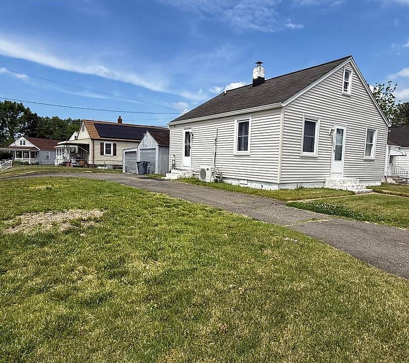 1st image of 202 German Hill Rd