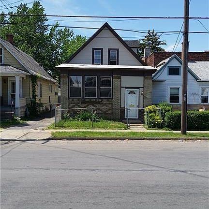 2nd image of 164 N Ogden St