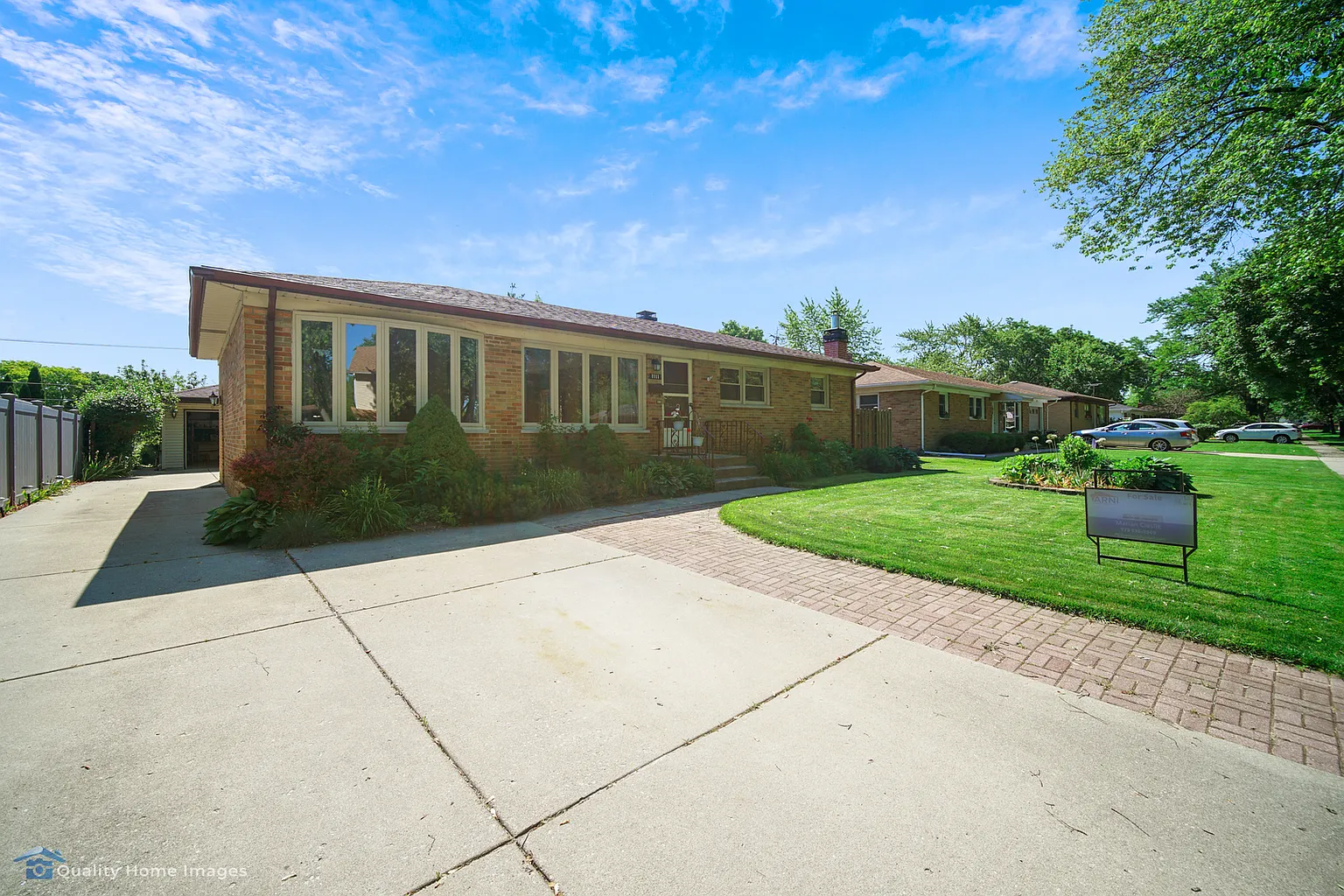 1111 S Robert Dr photo 1