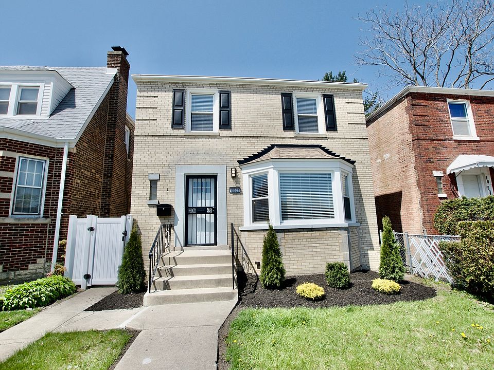 1st image of 10534 S Rhodes Ave