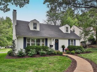 960 Rochdale Dr, Saint Louis, MO