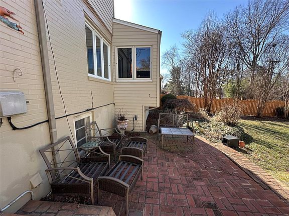4th image of 851 N Cape Rock Dr