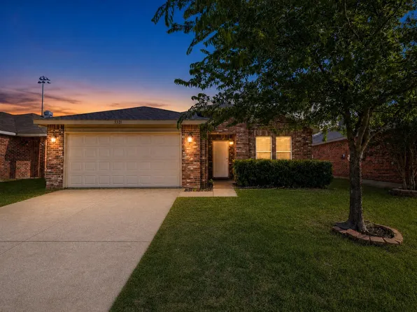 5521 Camarillo Dr, Fort Worth, TX 76244