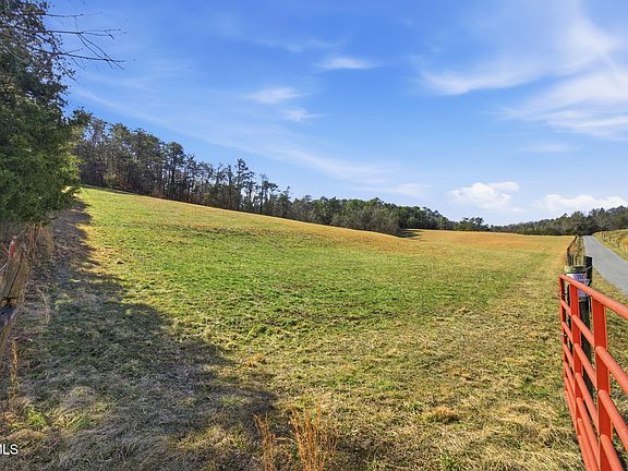 2nd image of 1470 Snake Hollow Rd