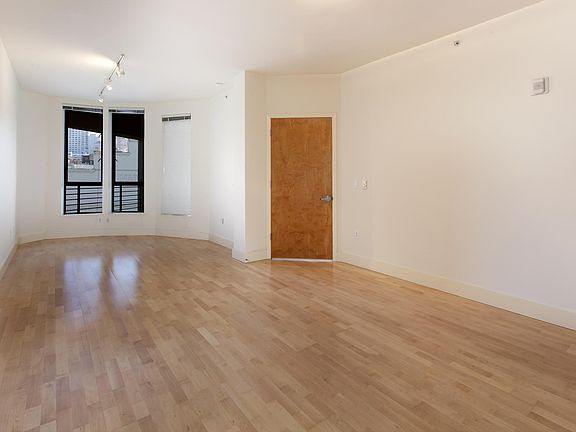 5th image of 1630 California St APT 608