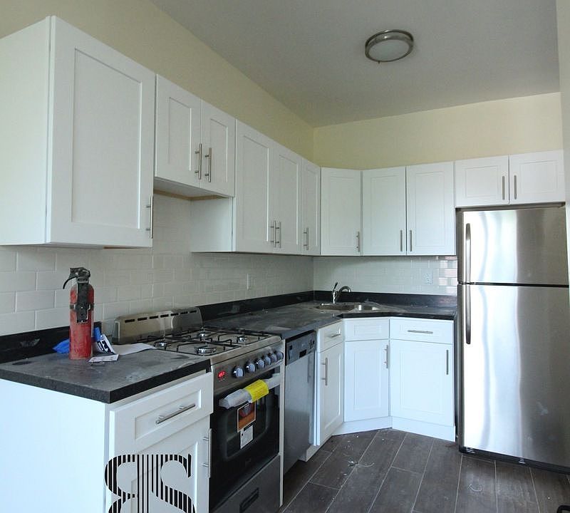 1st image of 482 Nostrand Ave APT 3A