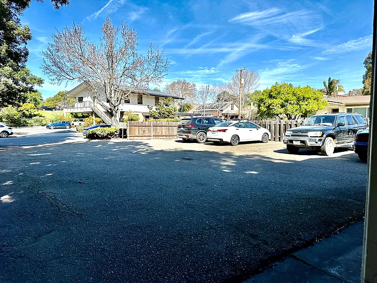 803 Walnut St #E — Photo 2