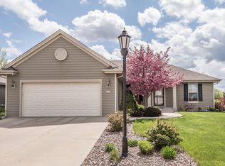 3111 Tanglewood Dr, Waukesha, WI 53189