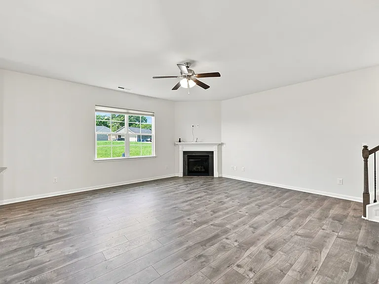 2509 Summersby Dr — Photo 20