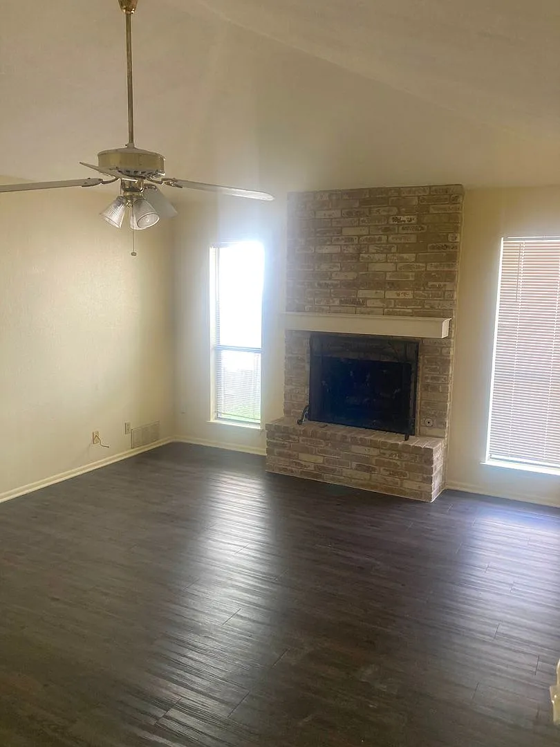 Zero Application Fee For This Lovely Churchill Forest Home! — Photo 4