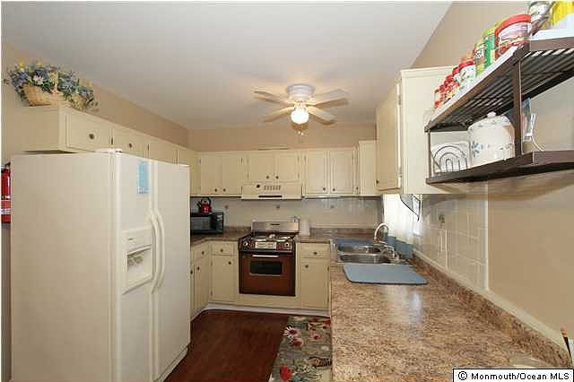 2nd image of 164 Columbine Avenue #A