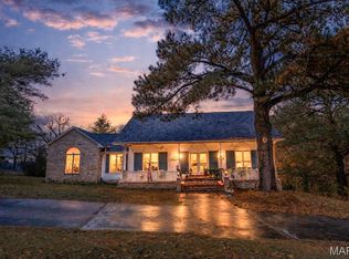 18049 Thomas Dr, Dexter, MO 63841