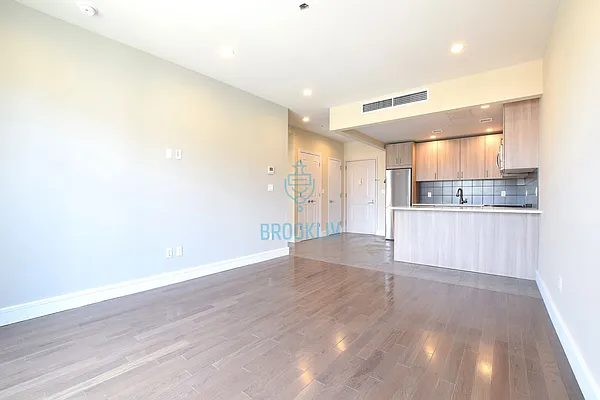 Rented by null | media 30