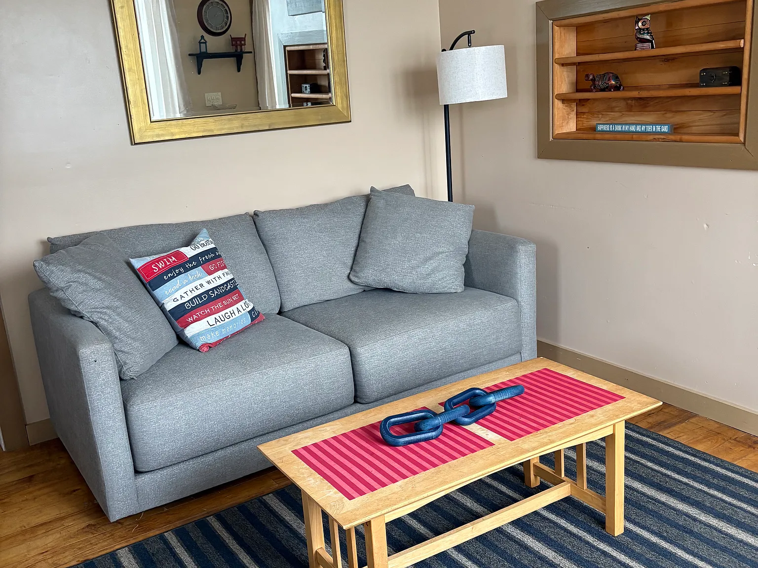1 bed, 800 sqft, $1,700 — Photo 2
