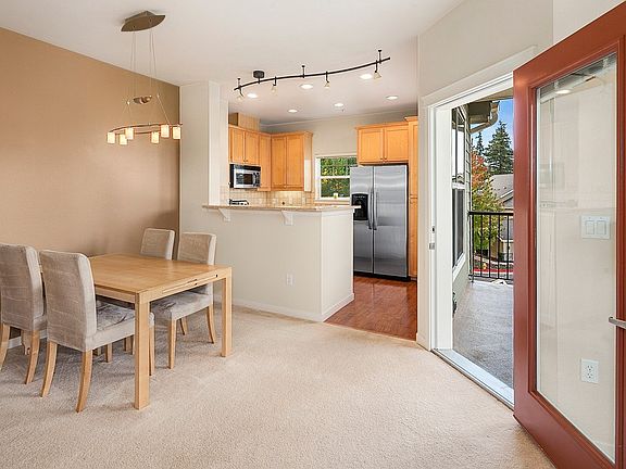 5th image of 4333 Issaquah Pine Lake Rd SE Unit 1303