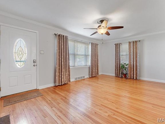 2nd image of 50 Cortez Dr