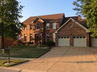 4507 Ridgemoor Place Ct, Saint Louis, MO 63128