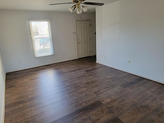 4th image of 13A Camino Ln #A