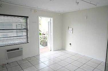 3rd image of 220 Meridian Ave APT 10