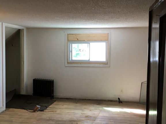 4th image of 15 Schutrum St