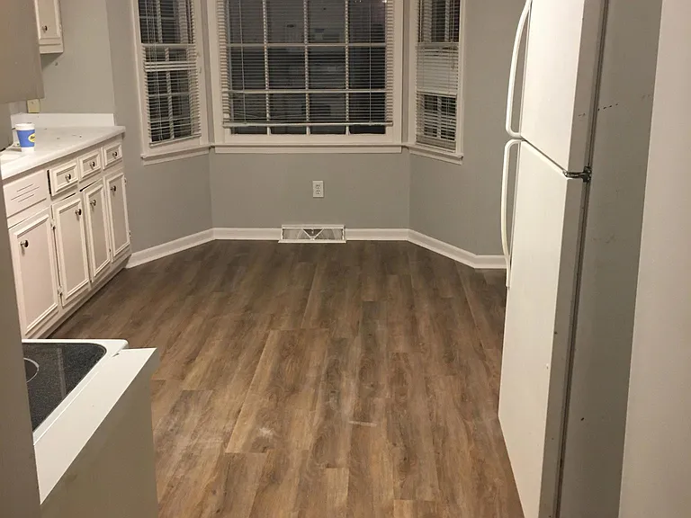 Kitchen / breakfast area