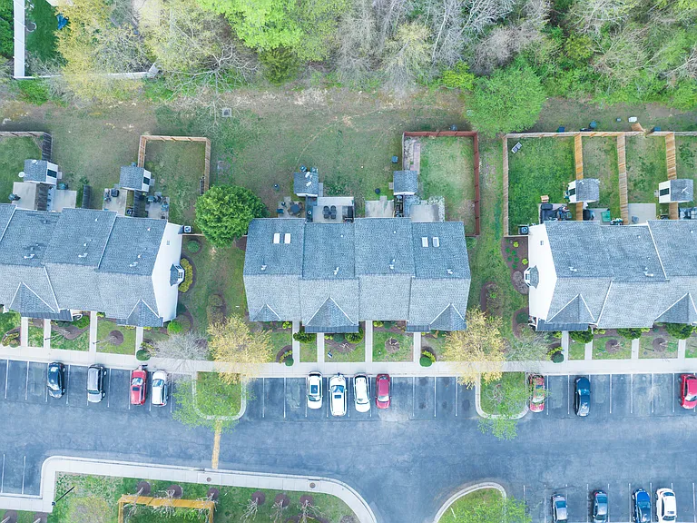 3850 Dominion Townes Cir — Photo 47