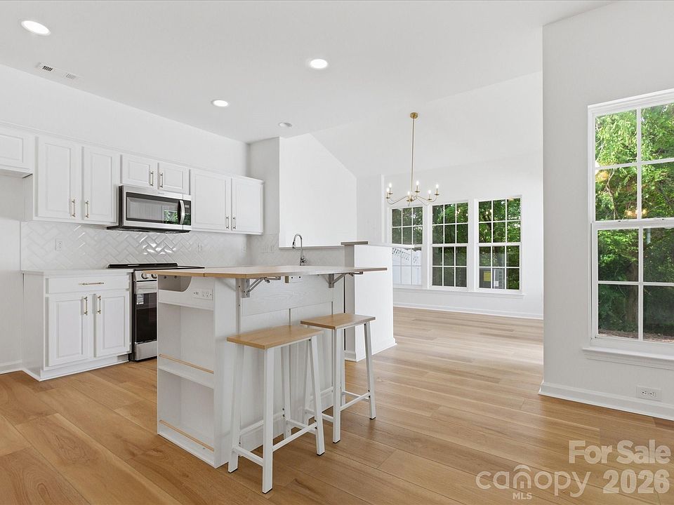 1st image of 12726 Bullock Greenway Blvd