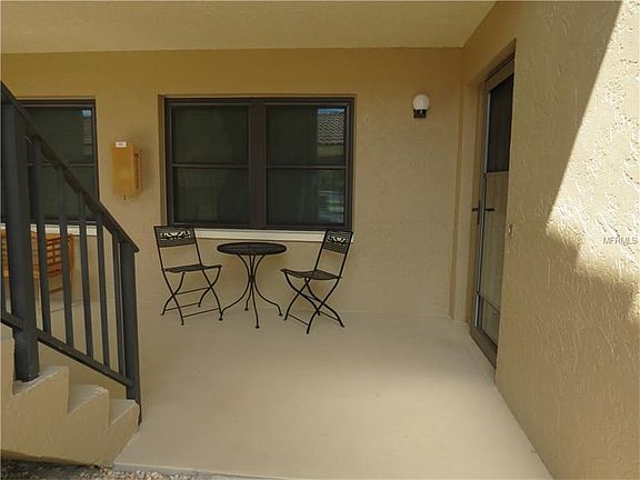 4th image of 240 Lewis Cir Unit 5