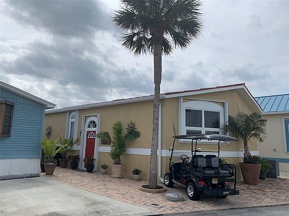 5th image of 1238 Nettles Blvd