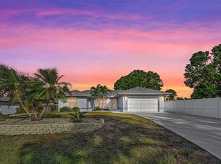 90 Palmetto Dr, Venice, FL 34293