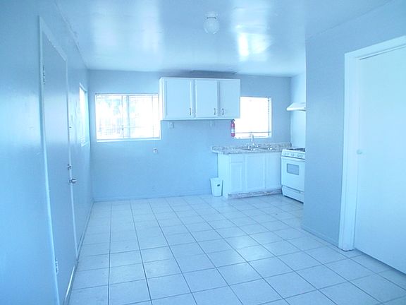 5th image of 3331 Lafayette Ave