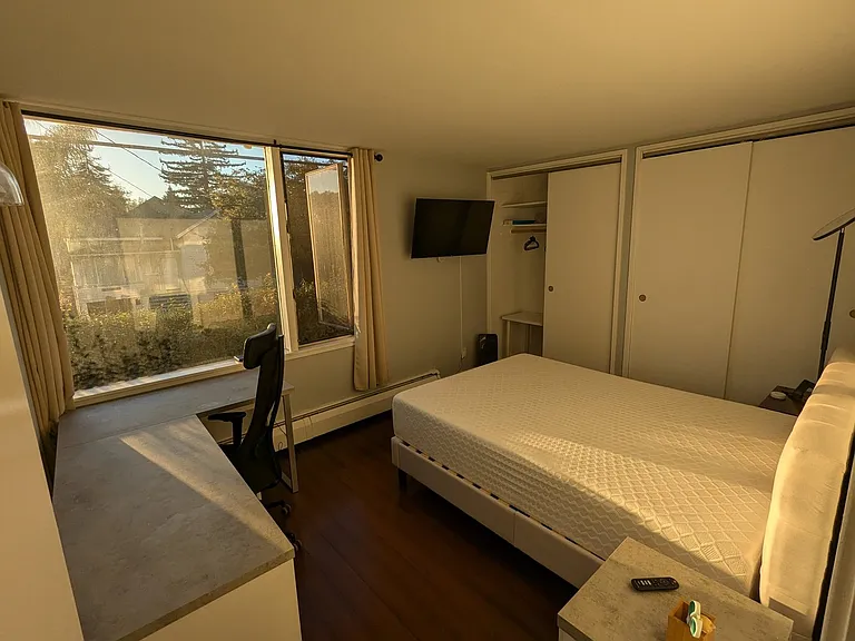 2601 College Ave #107 — Photo 9