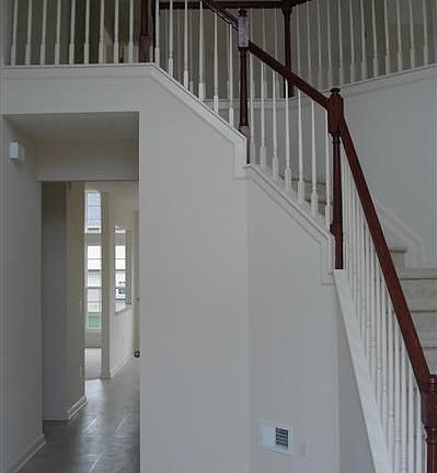 4th image of 3921 Hollyberry Ln
