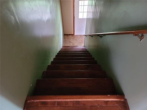 4th image of 5371 Country Club Blvd