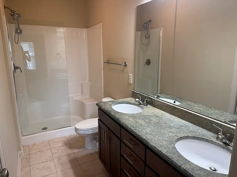 1919 C Fleming Rd — Photo 11