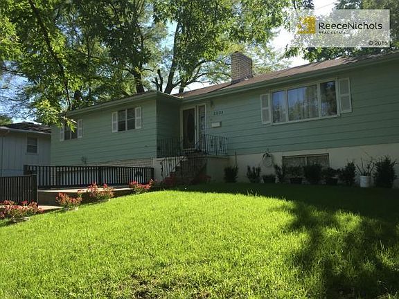 2nd image of 2808 N 44th St