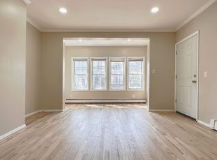 430 Bronx Park Ave APT 1, Bronx, NY 10460