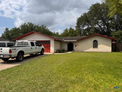 2708 E Poplar Ave, Victoria, TX, 77901